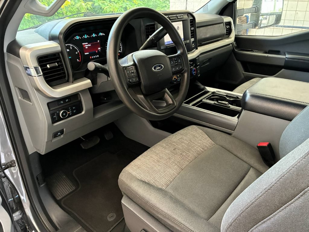 Used 2024 Ford F350 XLT w/ 360-Degree Camera Package AWD/4WD image 10