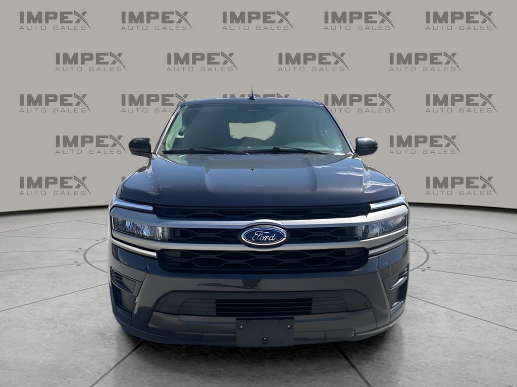 Used 2024 Ford Expedition Max XLT image 8