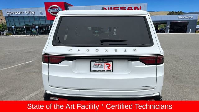 Used 2024 Jeep Wagoneer L Series II w/ Flexible Seating Group image 4