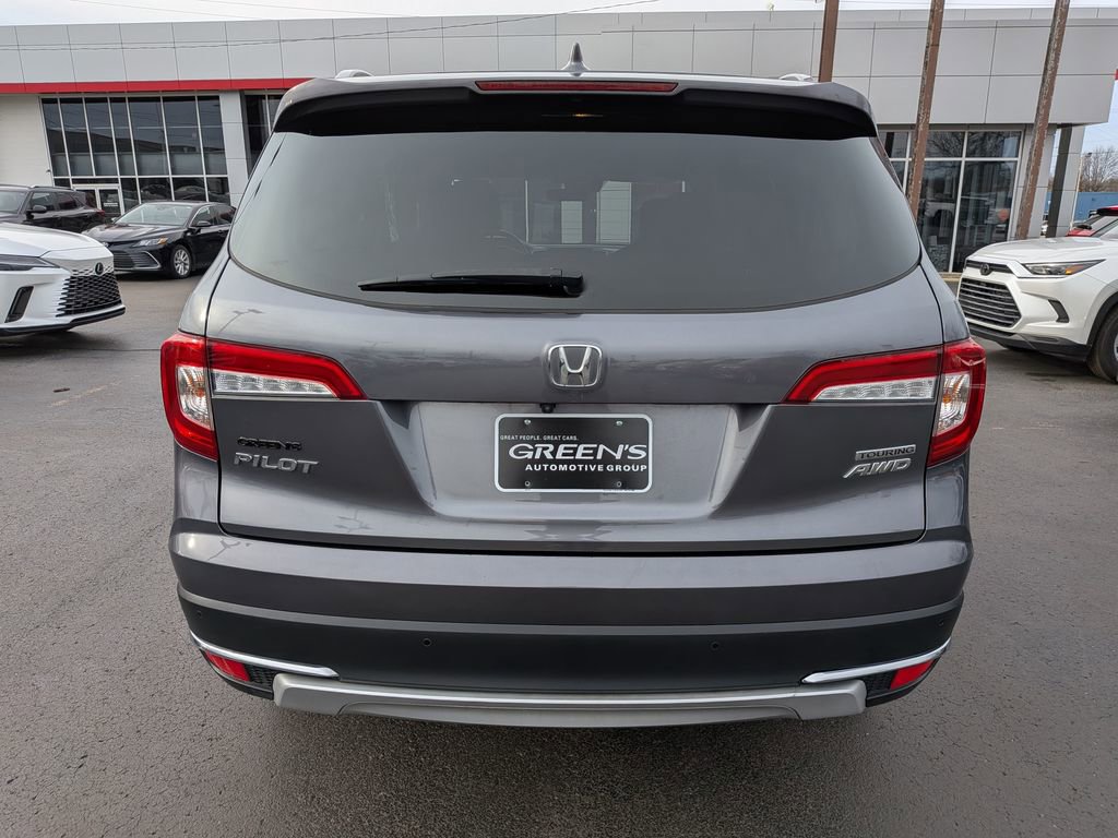 Used 2021 Honda Pilot Touring image 6