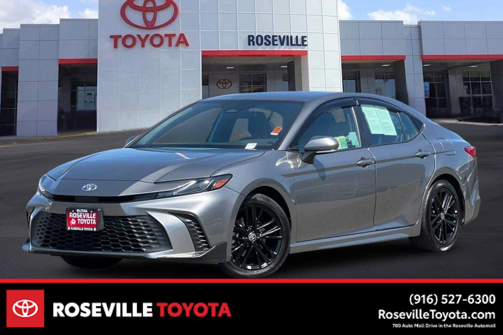 Used 2025 Toyota Camry SE