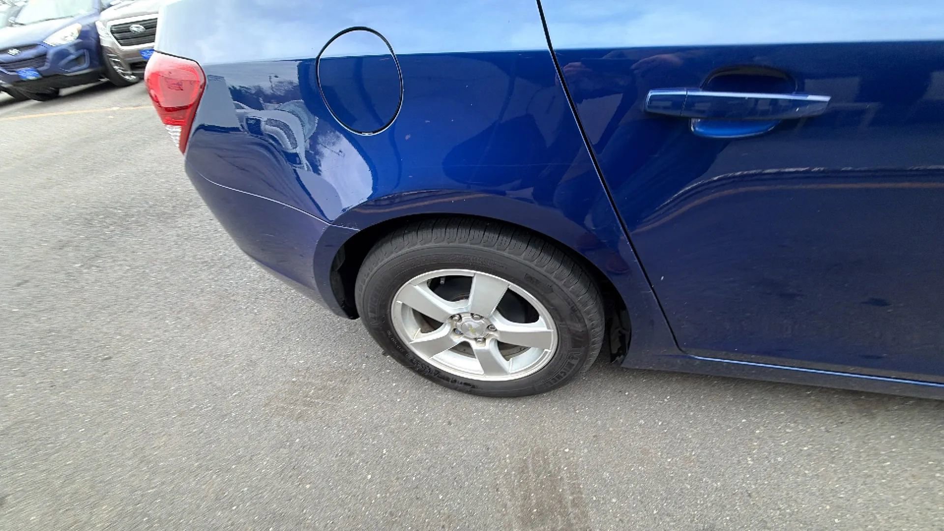 Used 2013 Chevrolet Cruze LT image 19