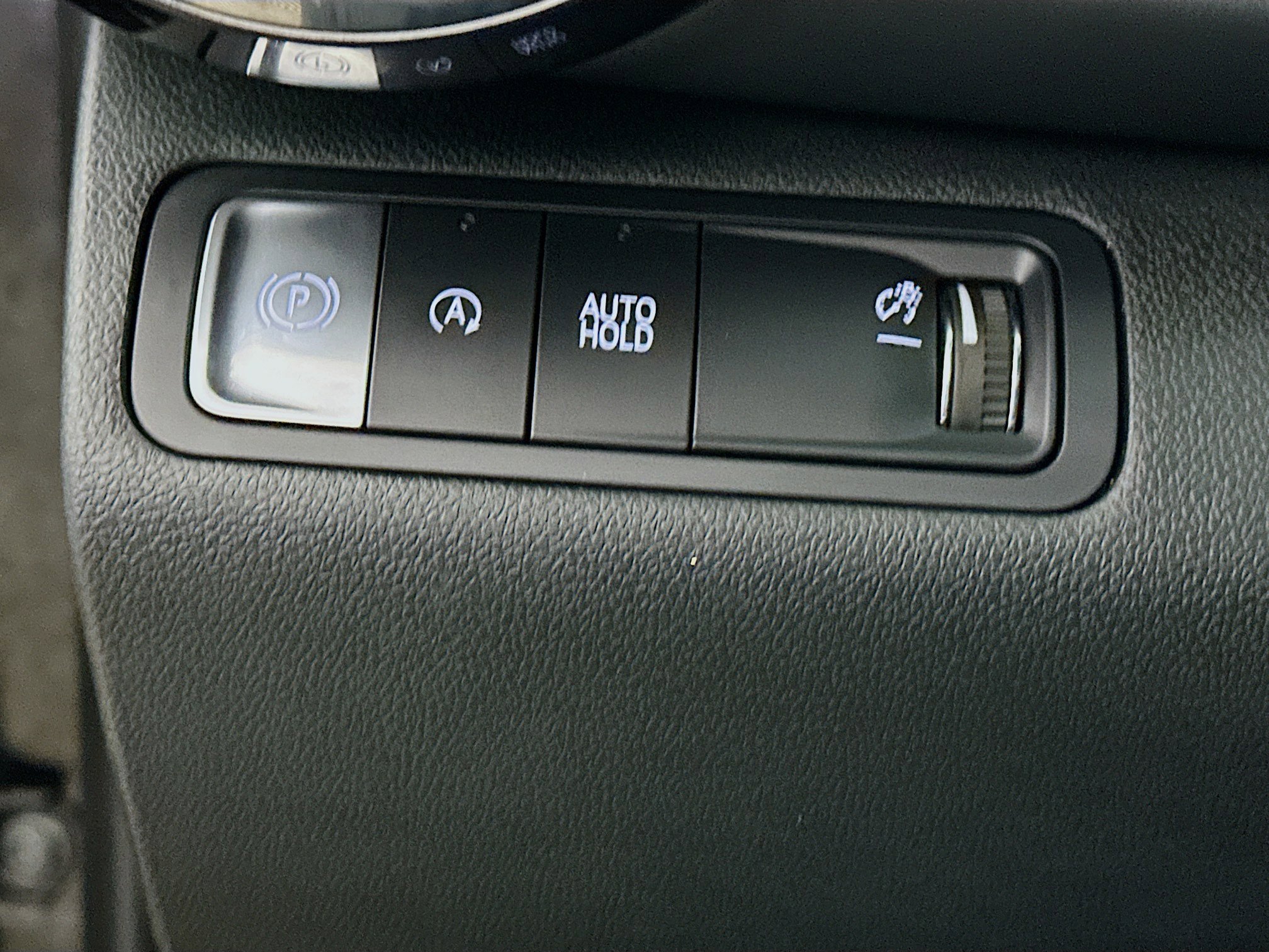 Used 2025 Chevrolet Equinox LT FWD image 17