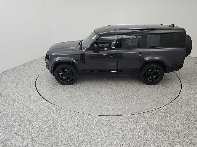 New 2026 Land Rover Defender 130 V8 AWD/4WD image 20