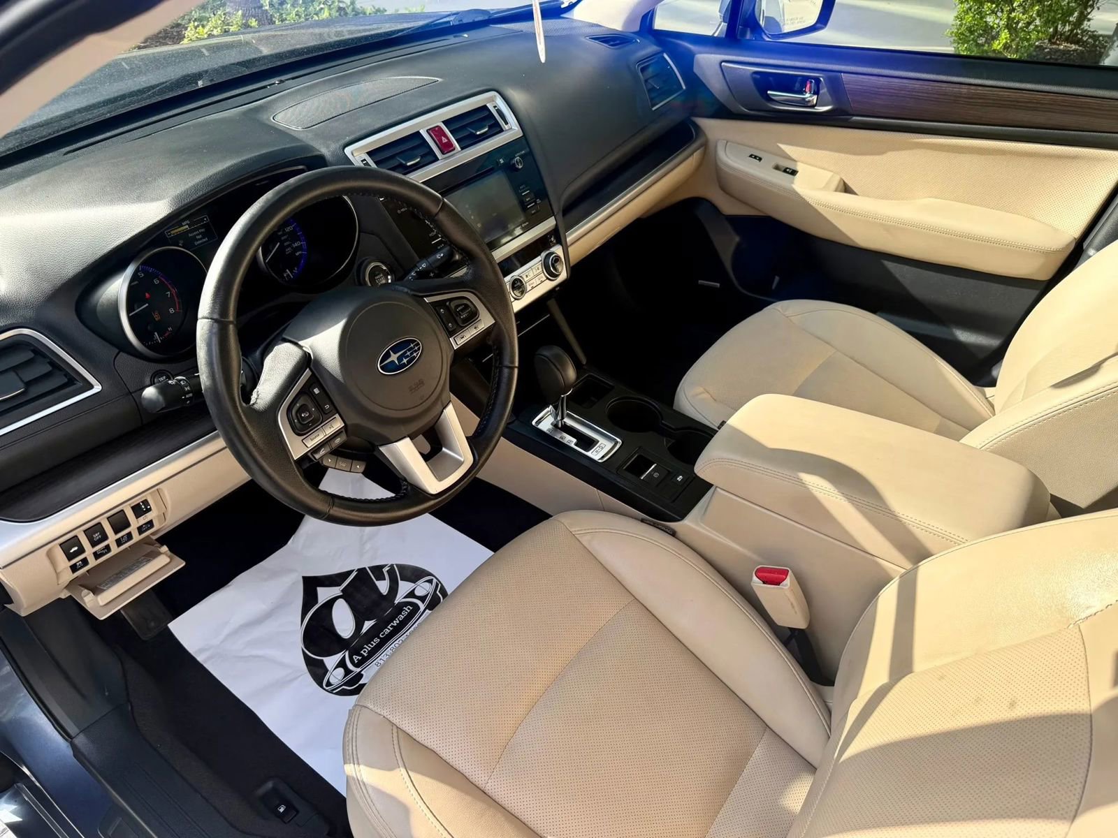 Used 2017 Subaru Legacy 2.5i Limited image 11