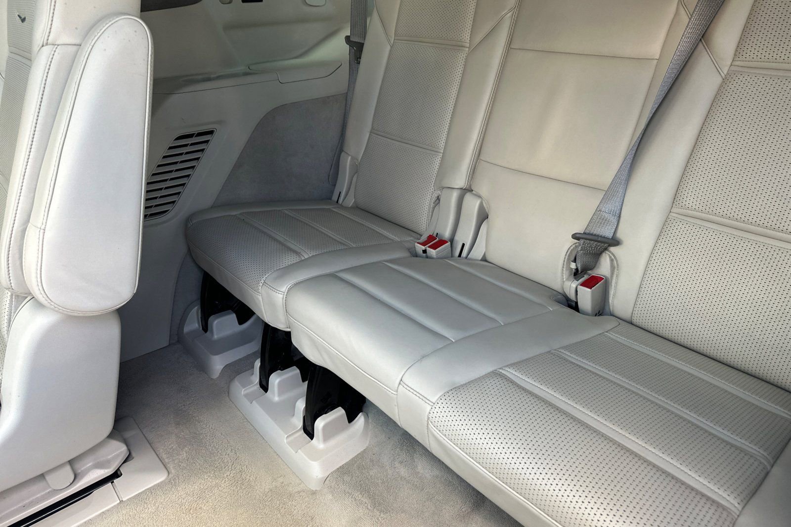 Used 2022 Cadillac Escalade Sport Platinum image 19