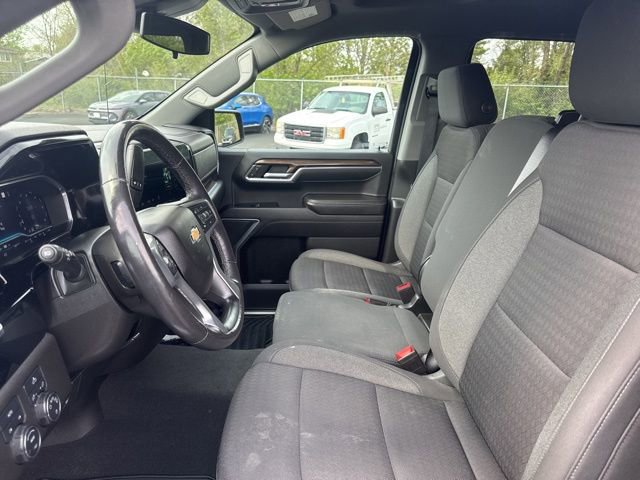 Used 2022 Chevrolet Silverado 1500 LT AWD/4WD image 10