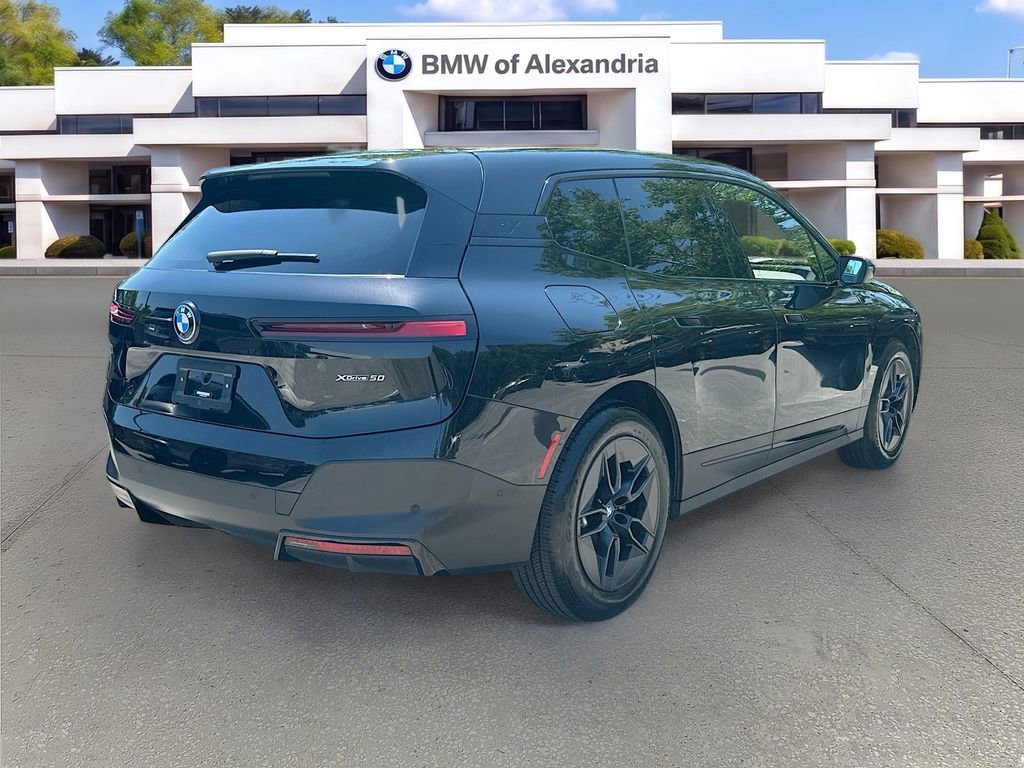 Certified 2024 BMW iX xDrive50 w/ Convenience Package AWD/4WD image 7