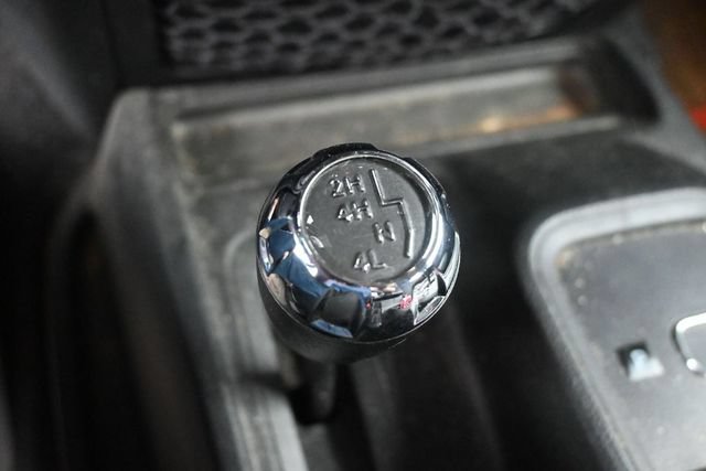Used 2018 Jeep Wrangler Sport AWD/4WD image 18
