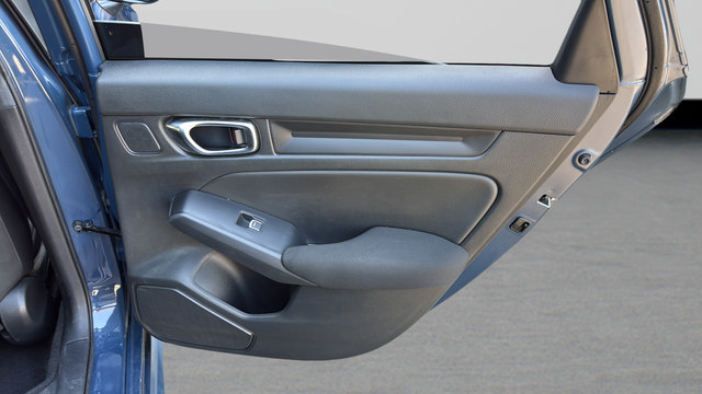 Used 2025 Honda Civic Sport image 28