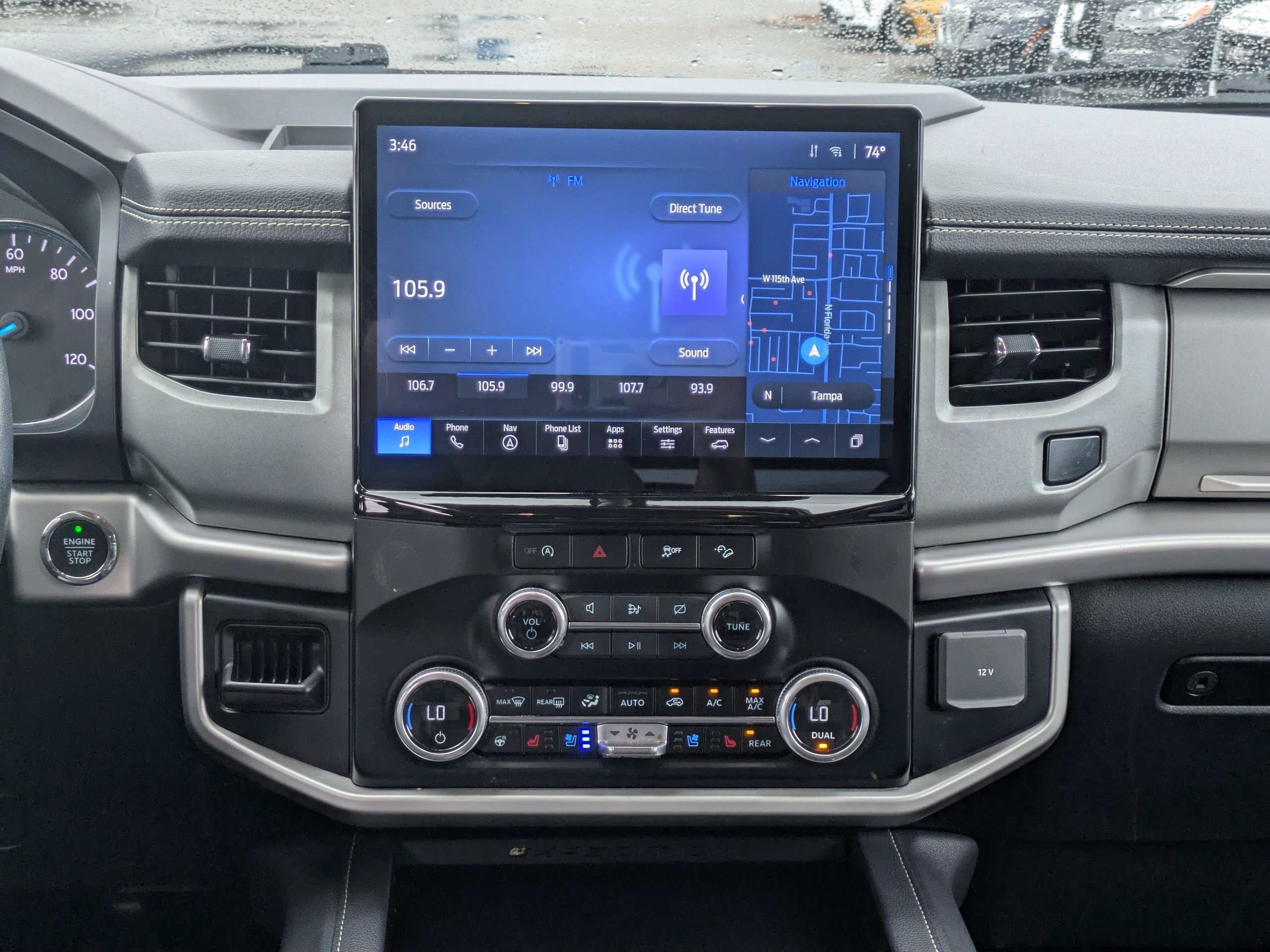 Used 2024 Ford Expedition XLT AWD/4WD image 20