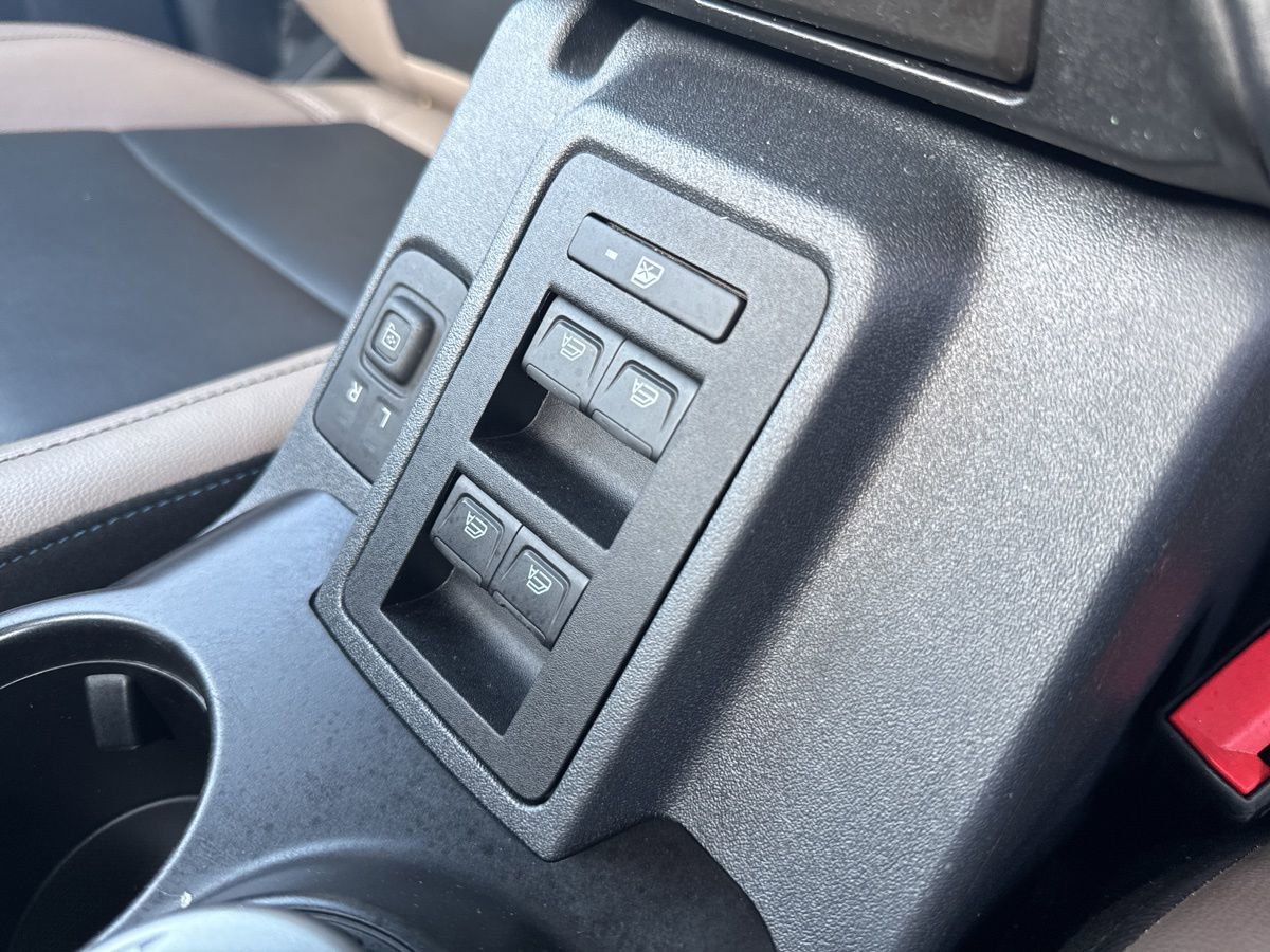 Used 2022 Ford Bronco Wildtrak image 25