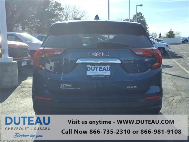 Used 2021 GMC Terrain SLE w/ Driver Convenience Package image 6