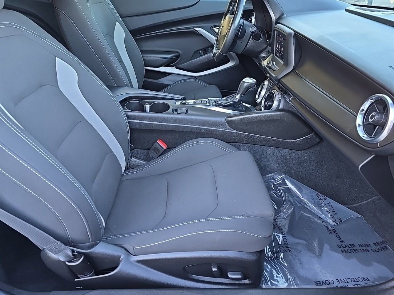 Certified 2020 Chevrolet Camaro LT RWD image 33