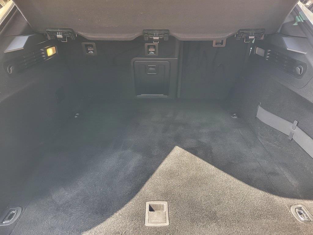 Used 2022 Maserati Levante GT image 21