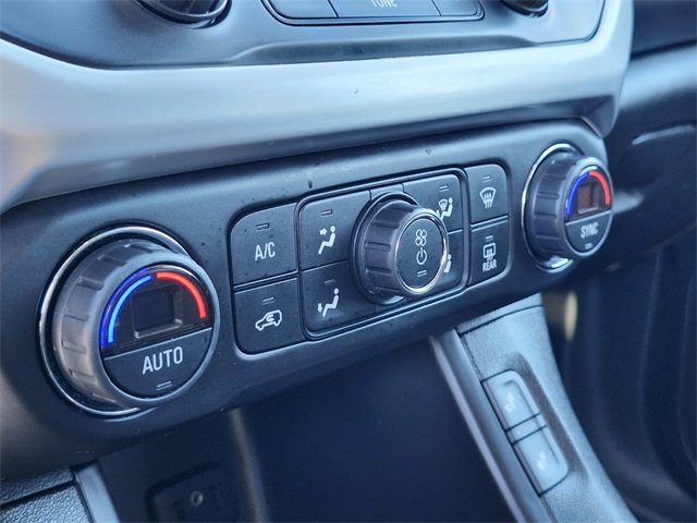 Used 2017 GMC Acadia SLE w/ Driver Alert Package I image 24