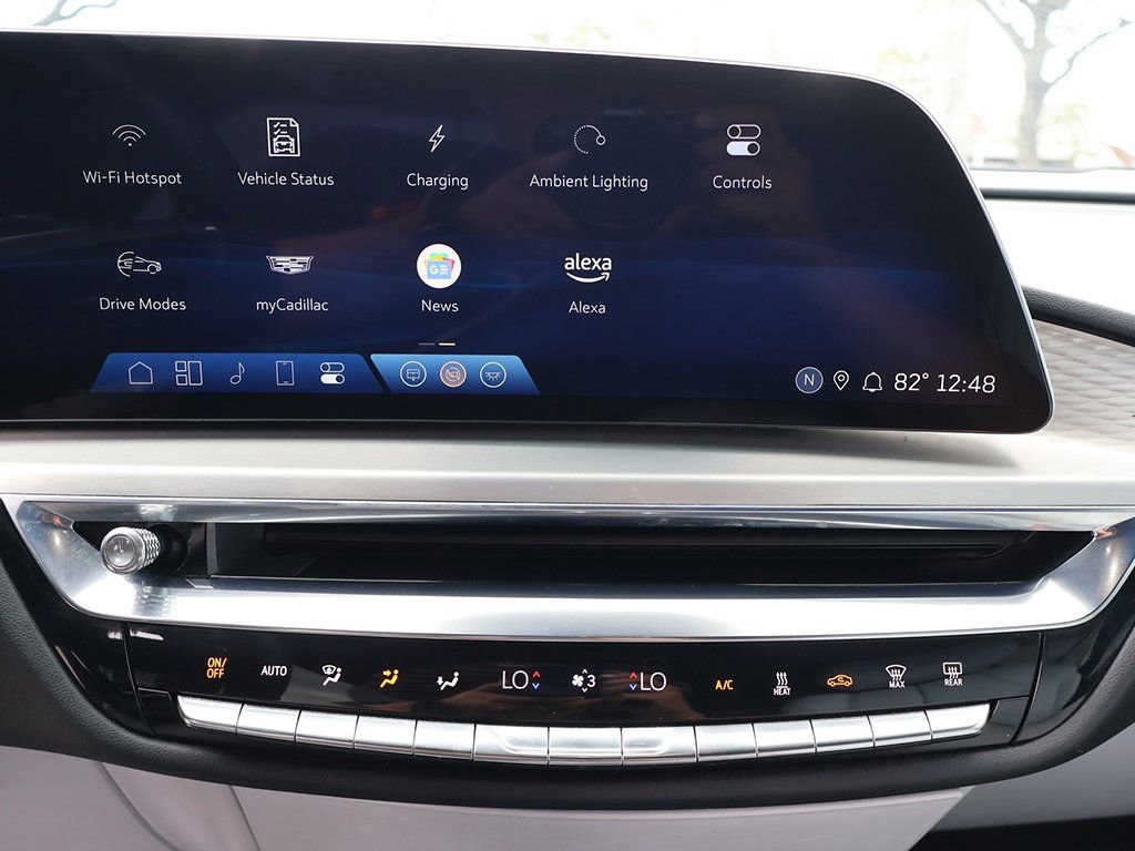 Used 2024 Cadillac Lyriq Sport image 48