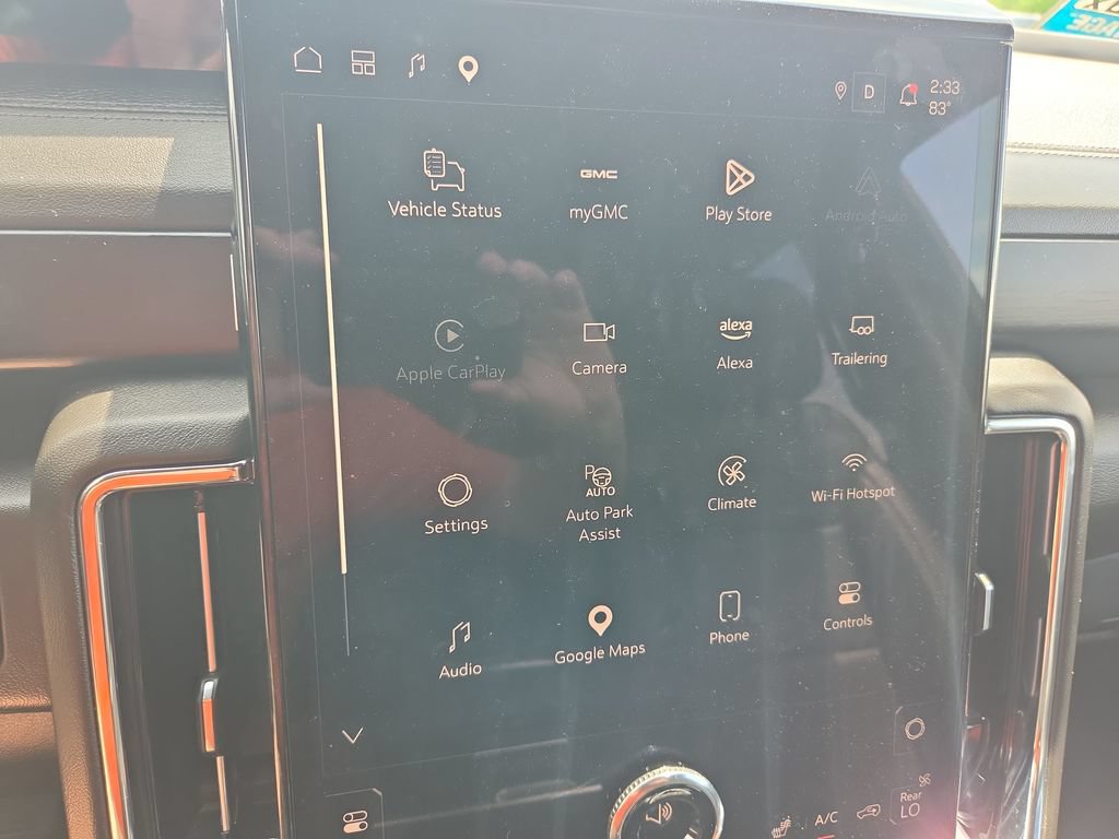 Certified 2025 GMC Yukon Denali AWD/4WD image 18