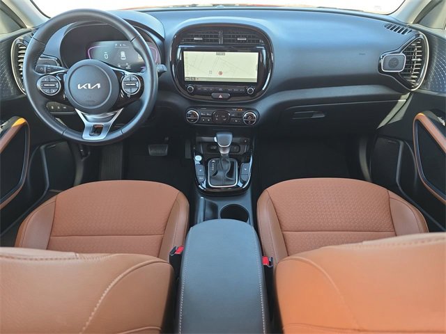 Used 2025 Kia Soul EX image 10