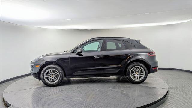 Used 2018 Porsche Macan Sport Edition image 3