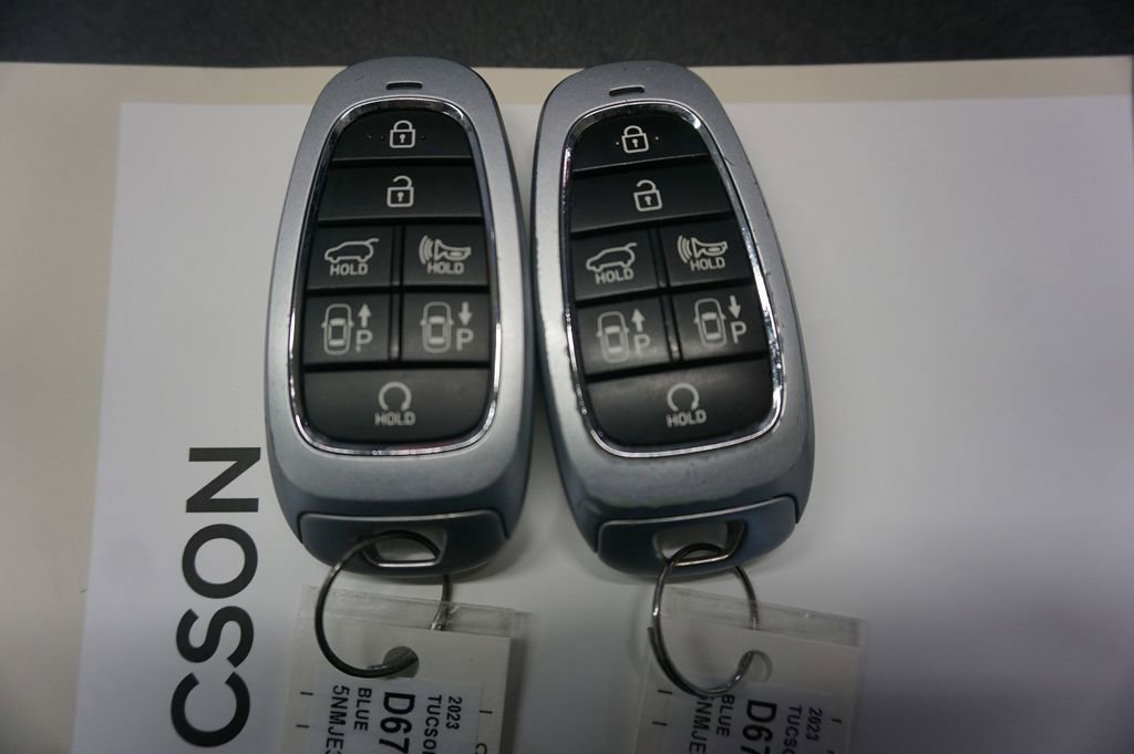 Used 2023 Hyundai Tucson Limited FWD image 19
