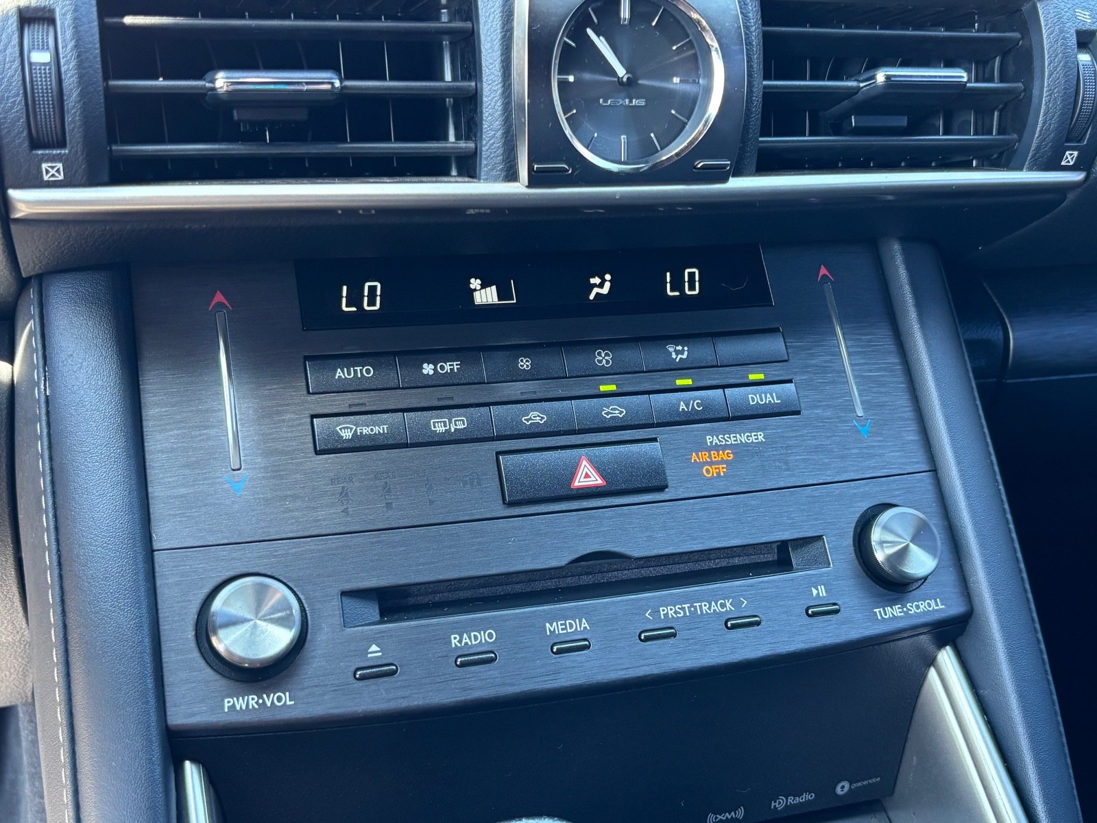Used 2020 Lexus IS 350 F Sport w/ F Sport Package RWD image 15