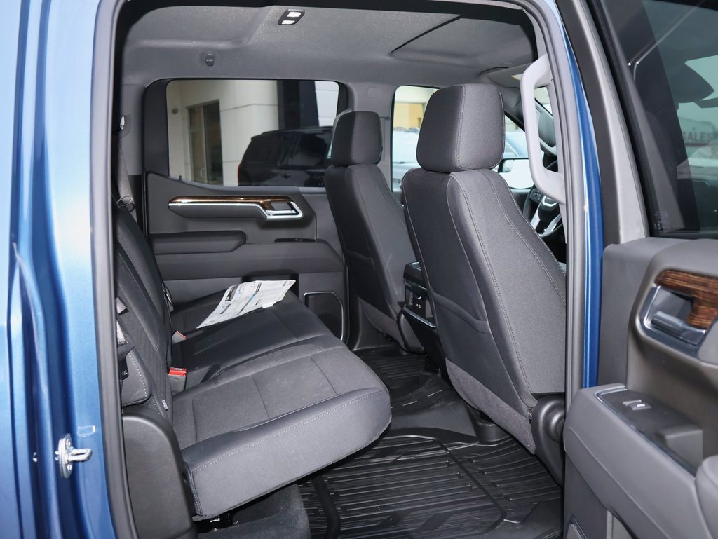 New 2026 GMC Sierra 1500 Elevation image 31