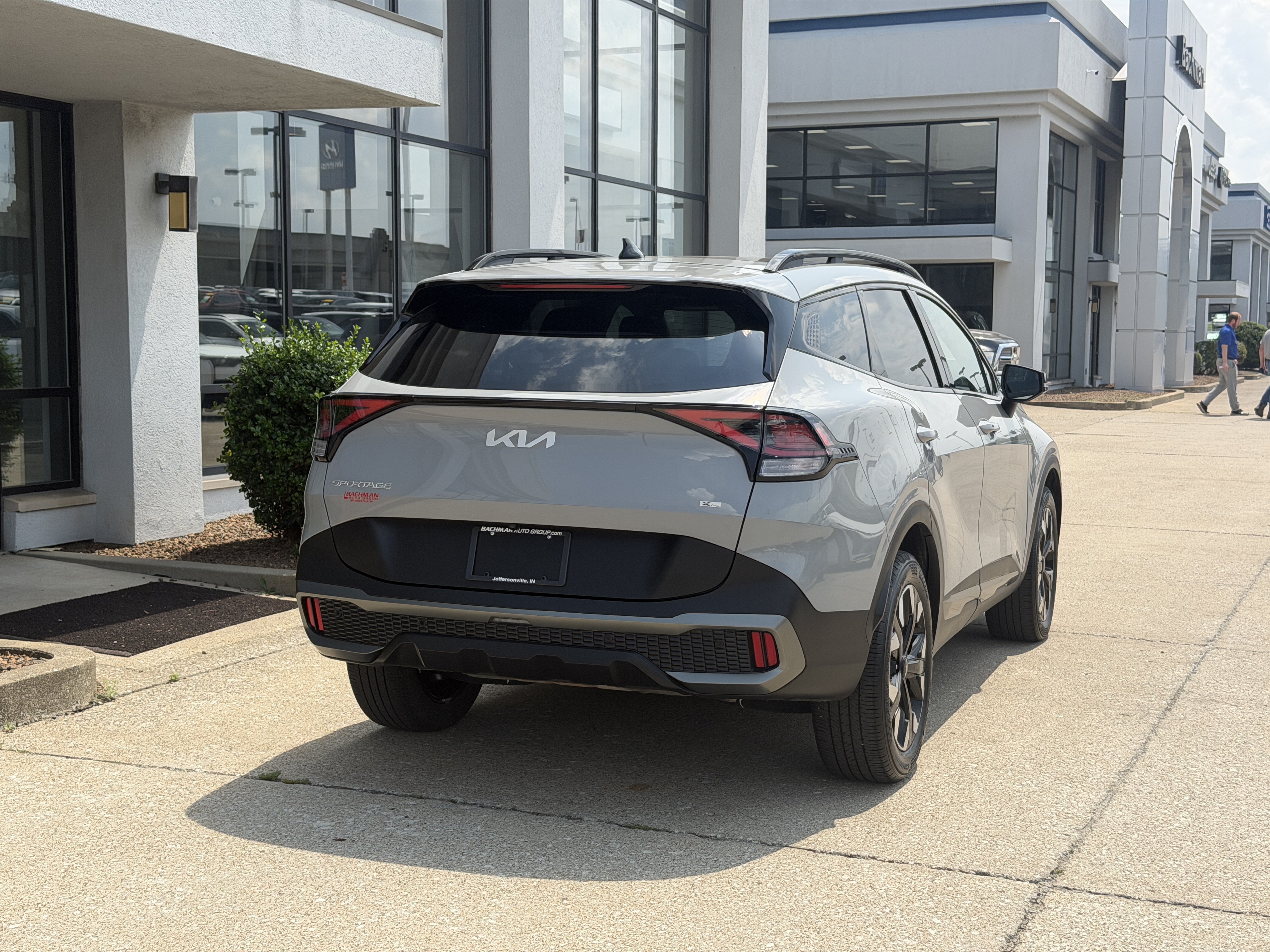 Used 2023 Kia Sportage X-Line w/ X-Line Premium Package AWD/4WD image 5