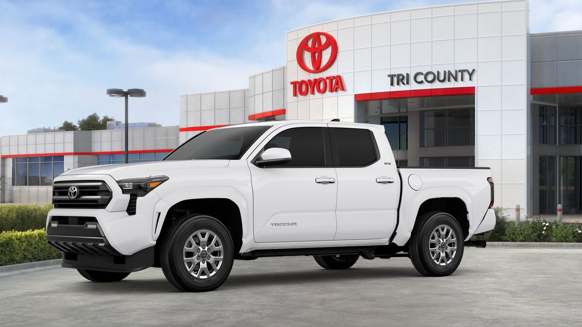 New 2026 Toyota Tacoma SR5 image 2
