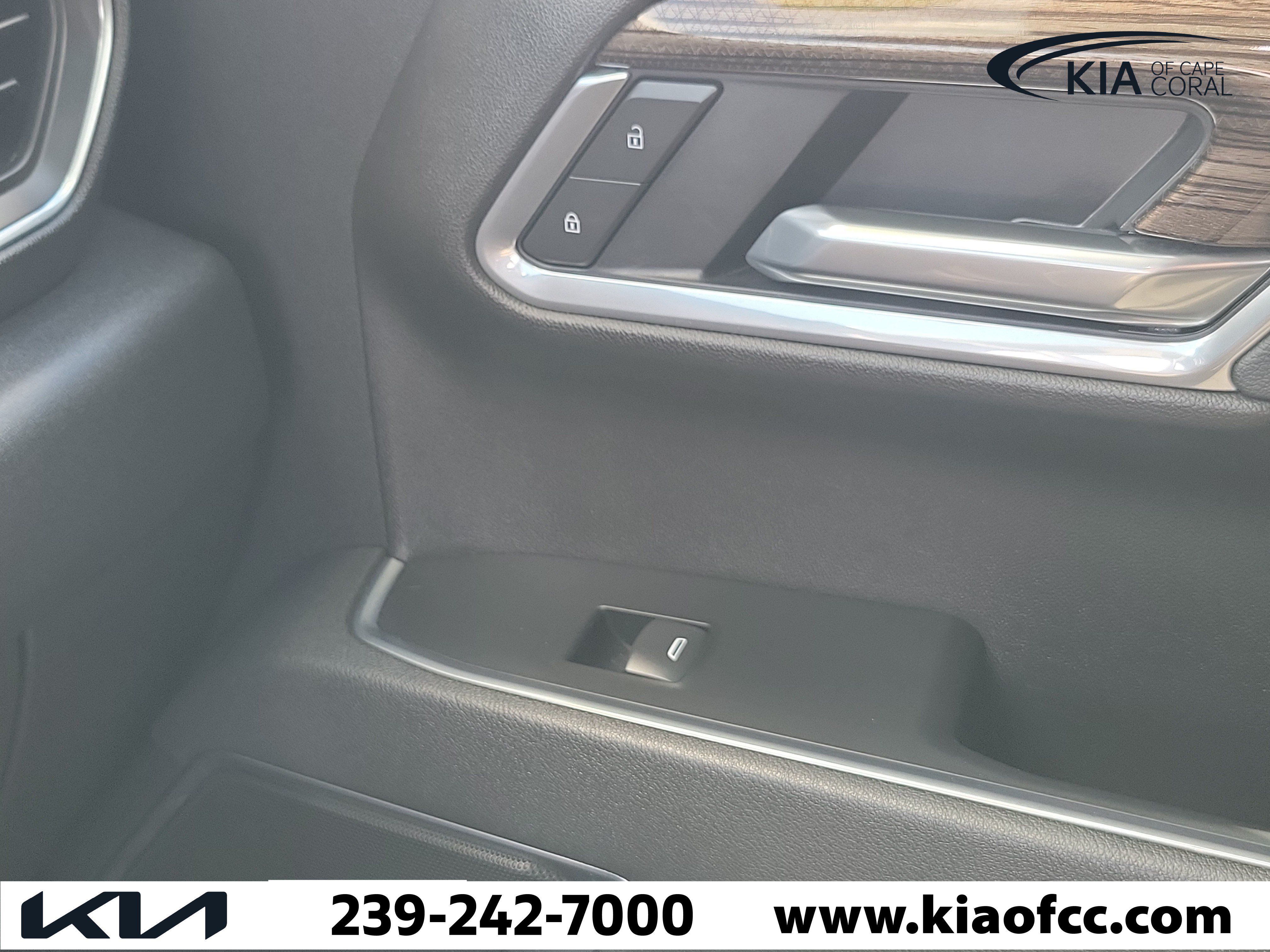 Used 2026 Chevrolet Silverado 1500 RST AWD/4WD image 29