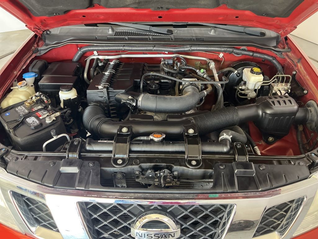 Used 2018 Nissan Frontier SV image 9