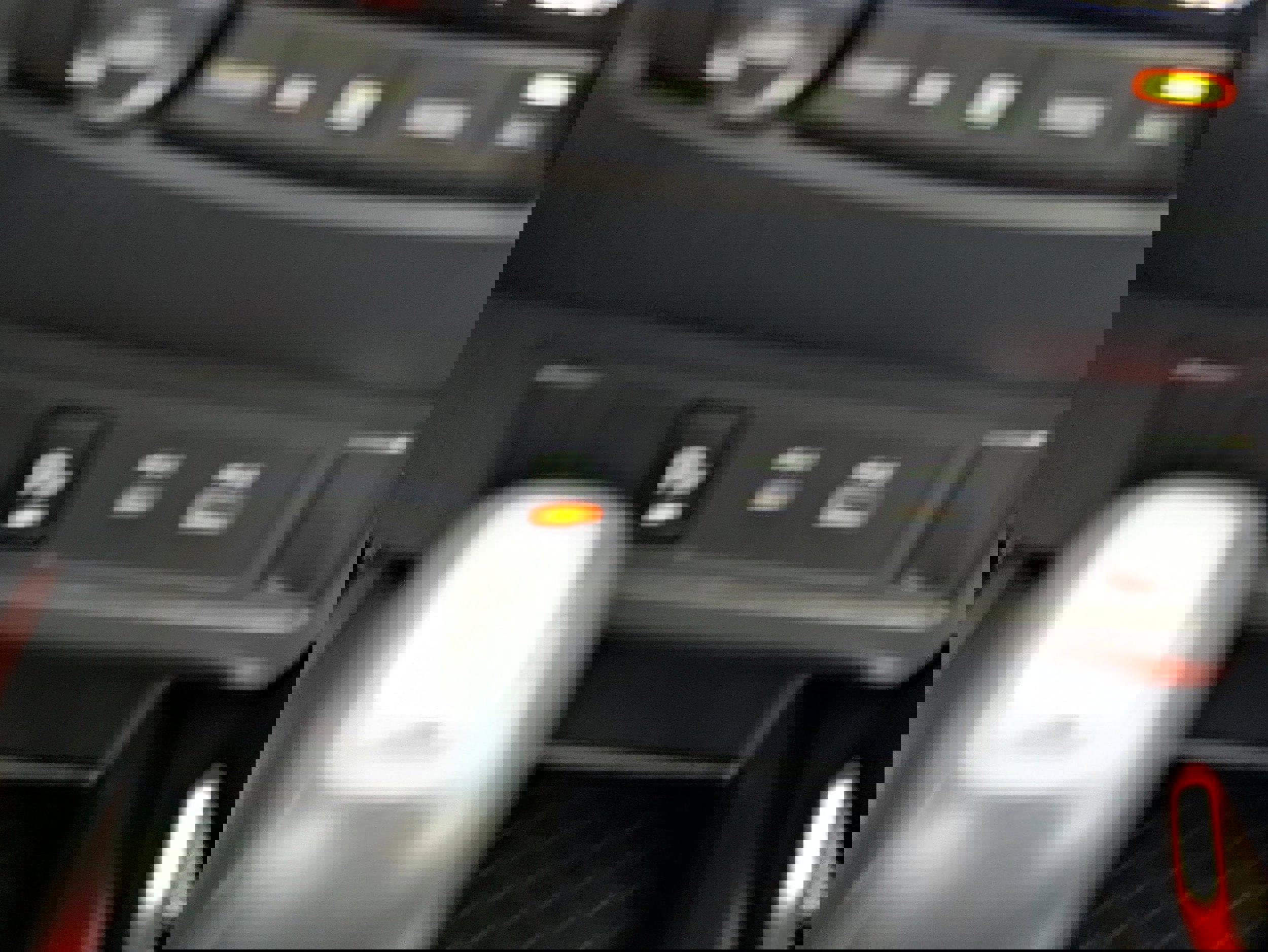 Used 2022 Nissan Frontier Pro-X w/ Technology Package image 24