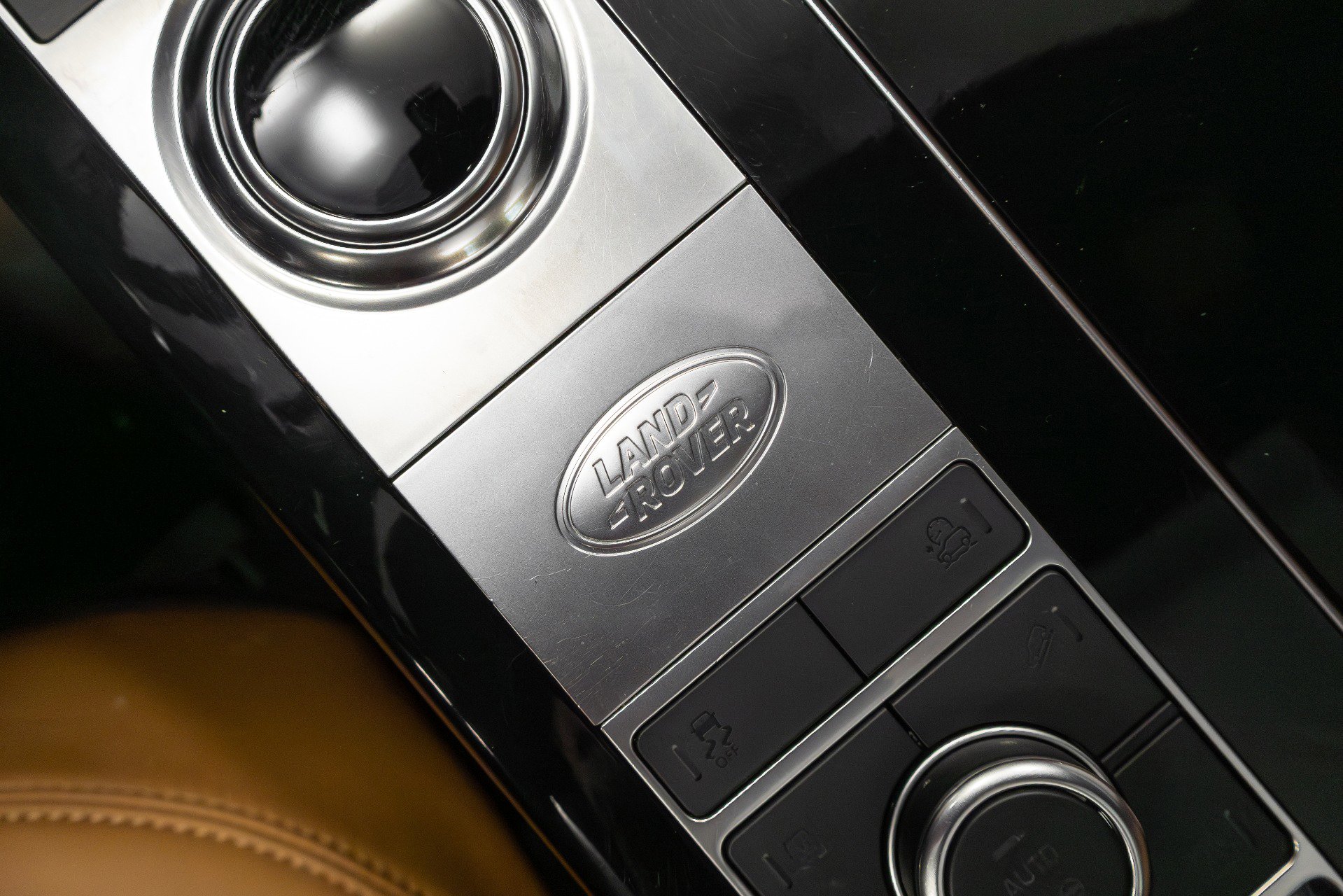 Used 2022 Land Rover Range Rover Autobiography image 56