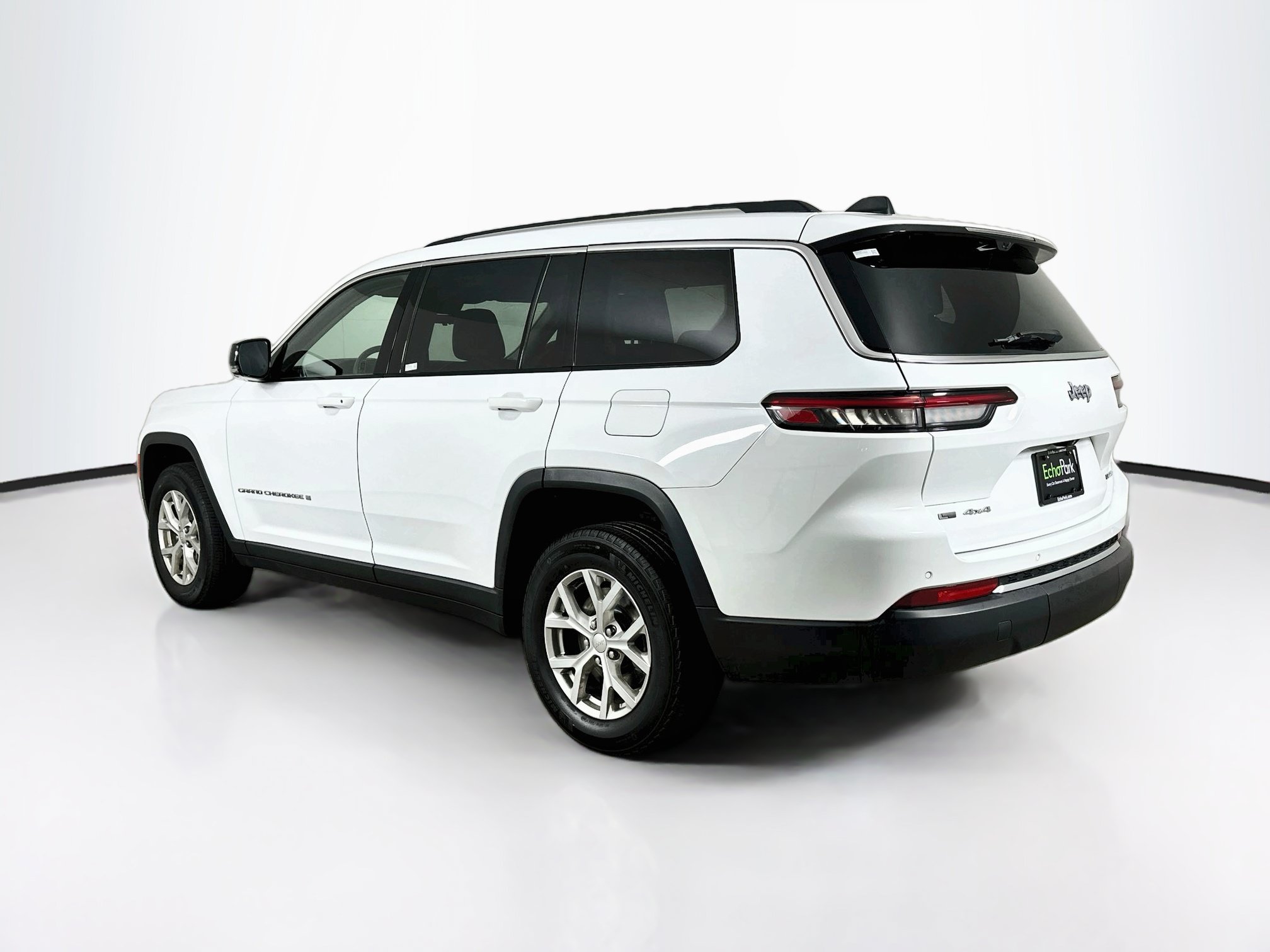 Used 2023 Jeep Grand Cherokee L Limited w/ Luxury Tech Group II AWD/4WD image 5