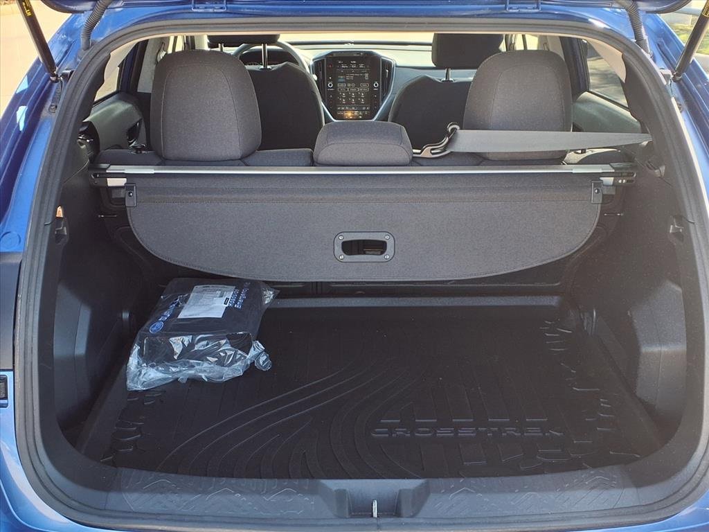 Certified 2025 Subaru Crosstrek 2.0i Premium image 25