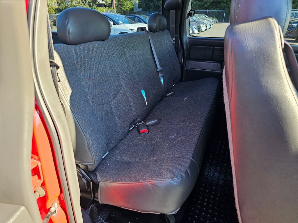 Used 2006 GMC Sierra 1500 W/T RWD image 26