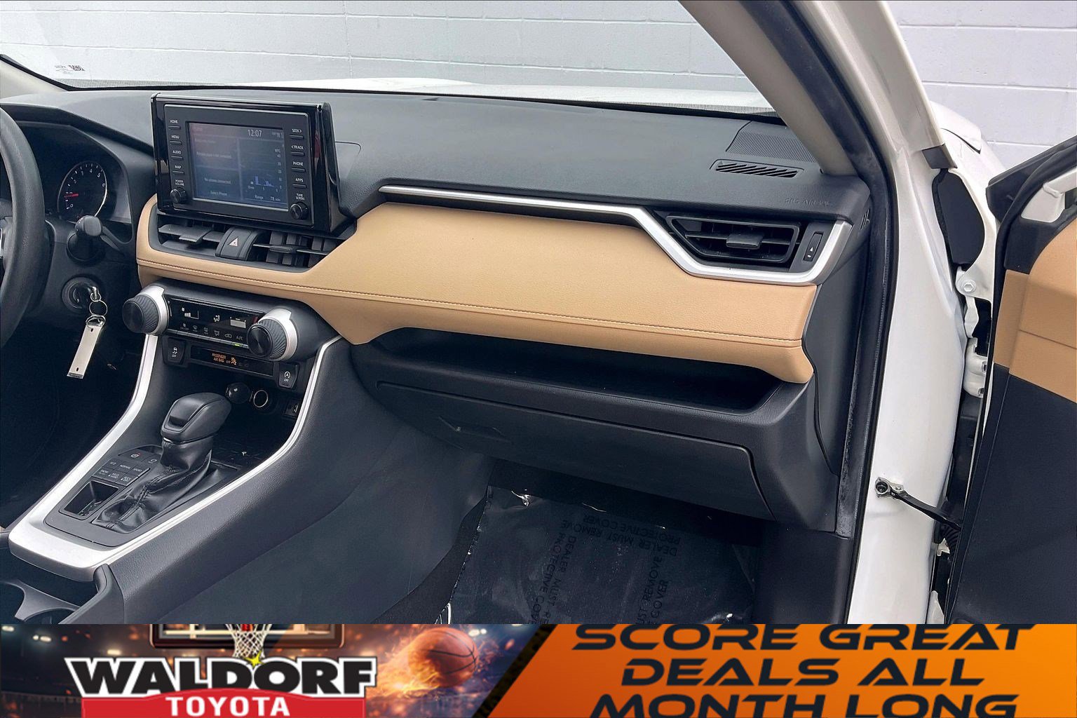 Used 2019 Toyota RAV4 LE w/ All Weather Liner Package image 21