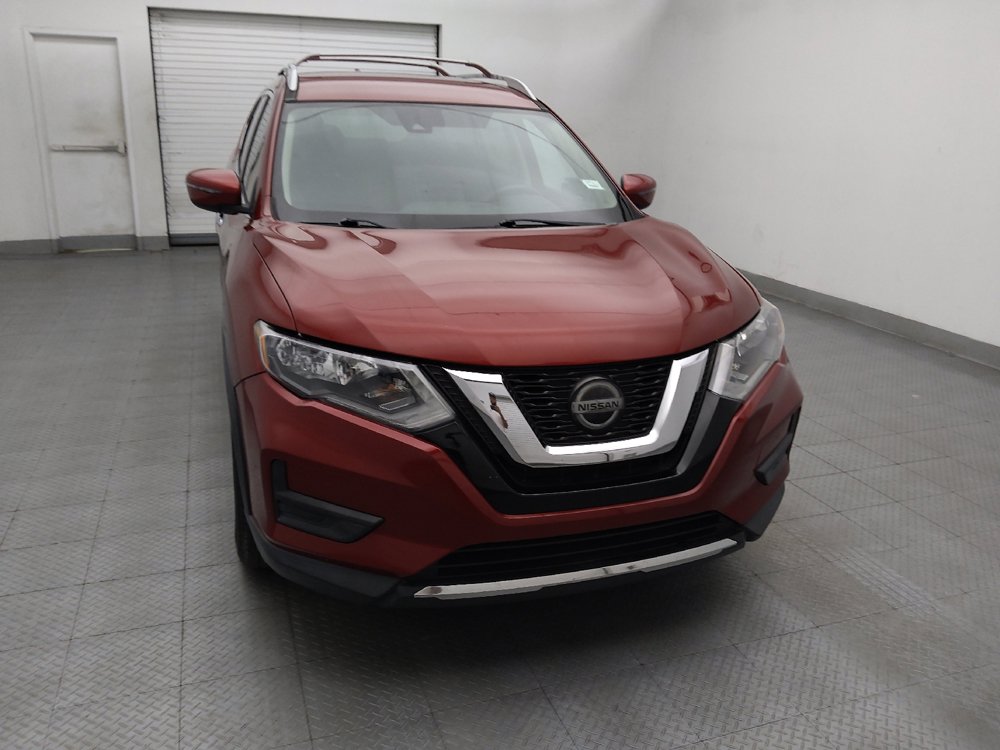 Used 2020 Nissan Rogue SV FWD image 14