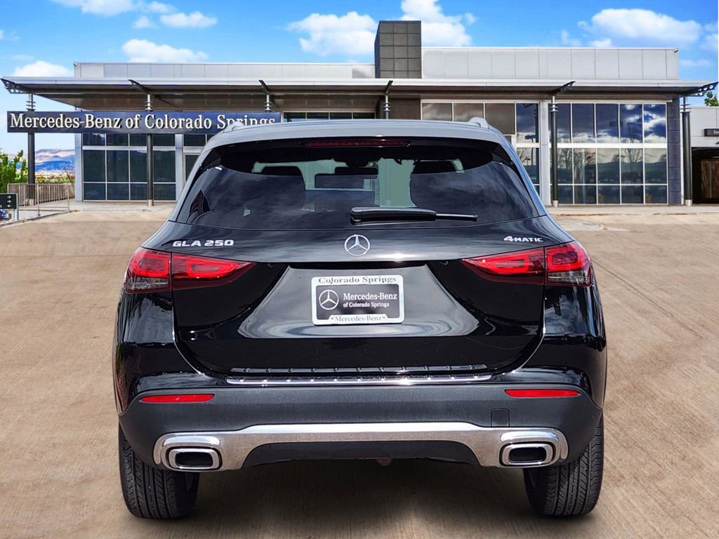 Used 2023 Mercedes-Benz GLA 250 4MATIC image 6