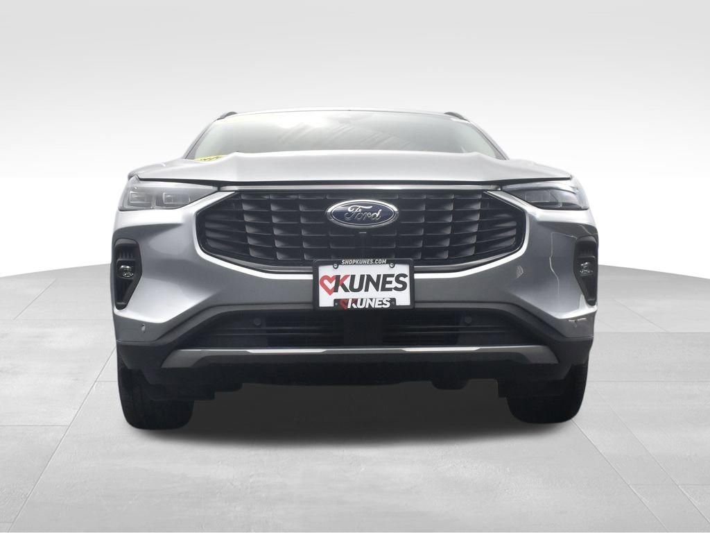 Used 2024 Ford Escape Platinum w/ Premium Technology Package AWD/4WD image 54
