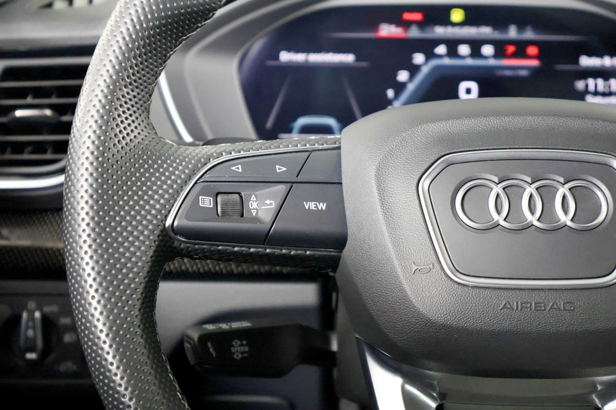 Used 2022 Audi SQ5 Premium Plus w/ Premium Plus Package AWD/4WD image 34