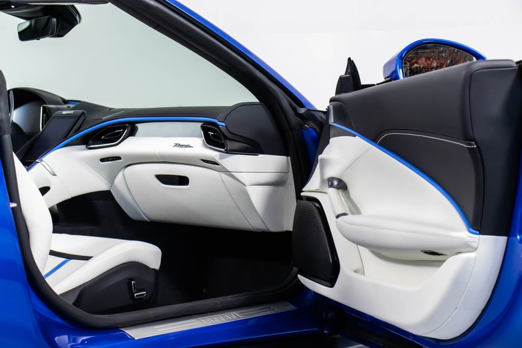 Certified 2025 Ferrari Roma Spider image 48