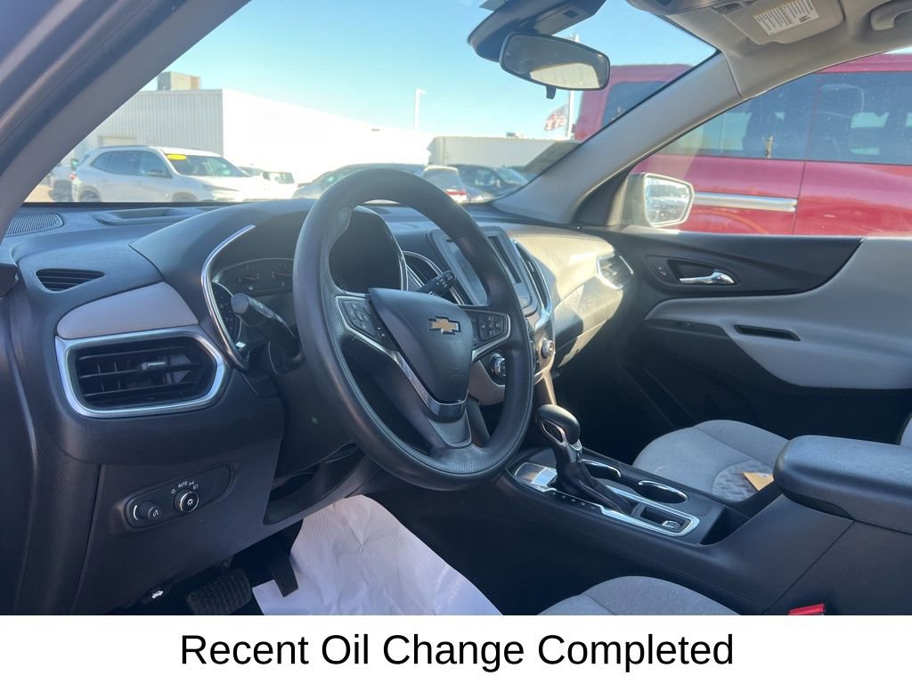 Used 2023 Chevrolet Equinox LS w/ LS Convenience Package image 8