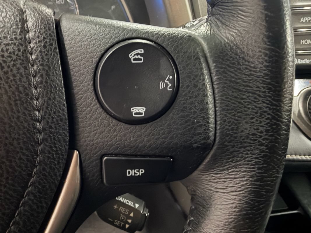 Used 2015 Toyota RAV4 Limited AWD/4WD image 11
