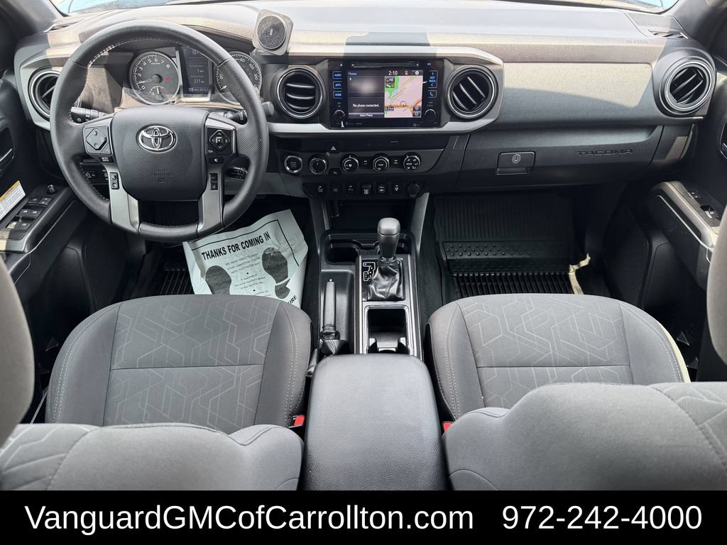 Used 2019 Toyota Tacoma TRD Off-Road w/ Technology Package AWD/4WD image 11