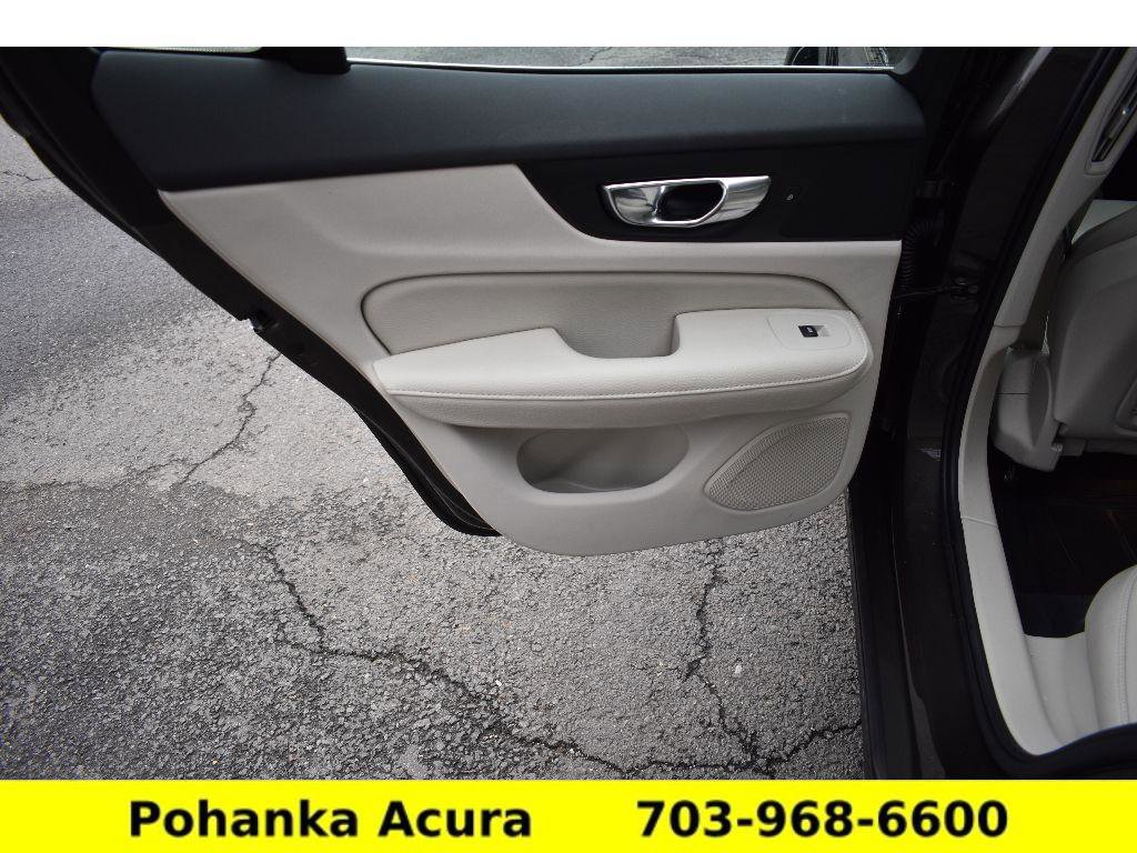 Used 2021 Volvo S60 T6 Inscription image 26