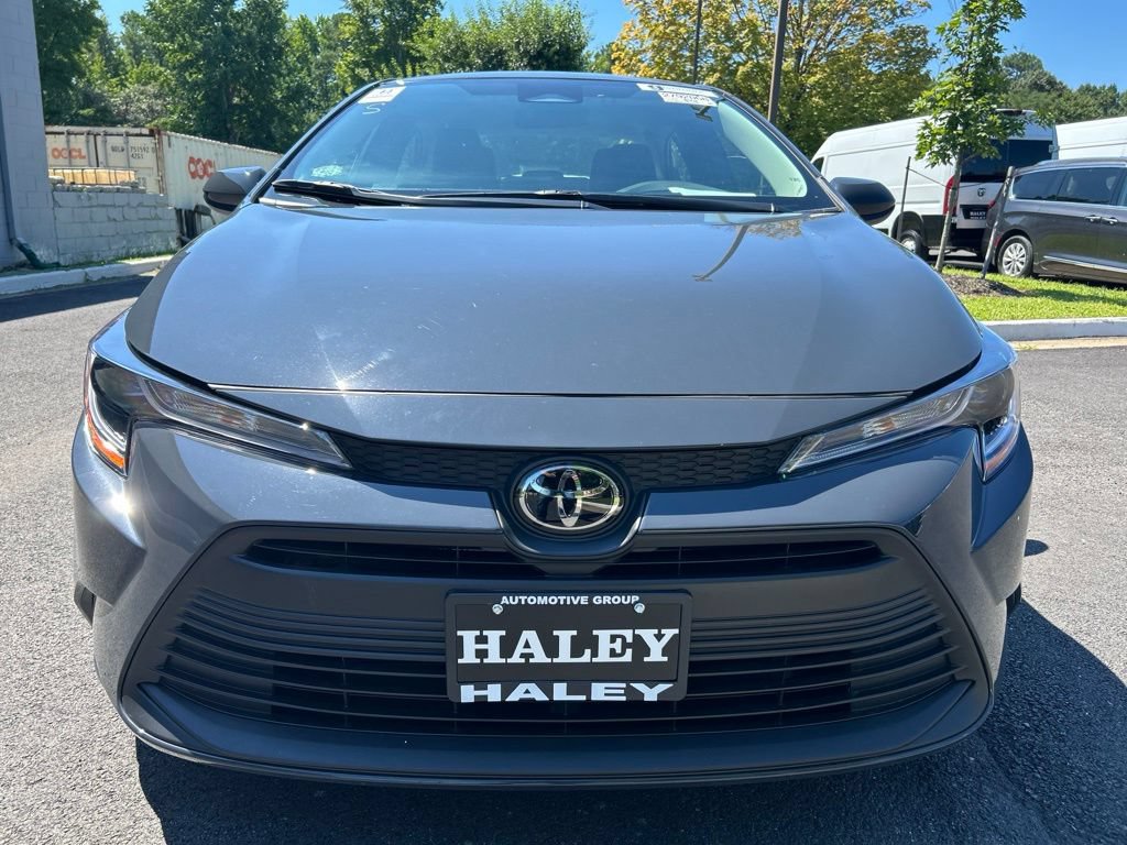 Used 2026 Toyota Corolla LE FWD image 14