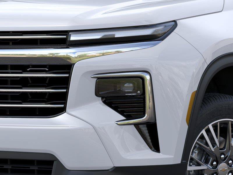 New 2027 Chevrolet Traverse LT w/ Driver Confidence Package FWD image 10