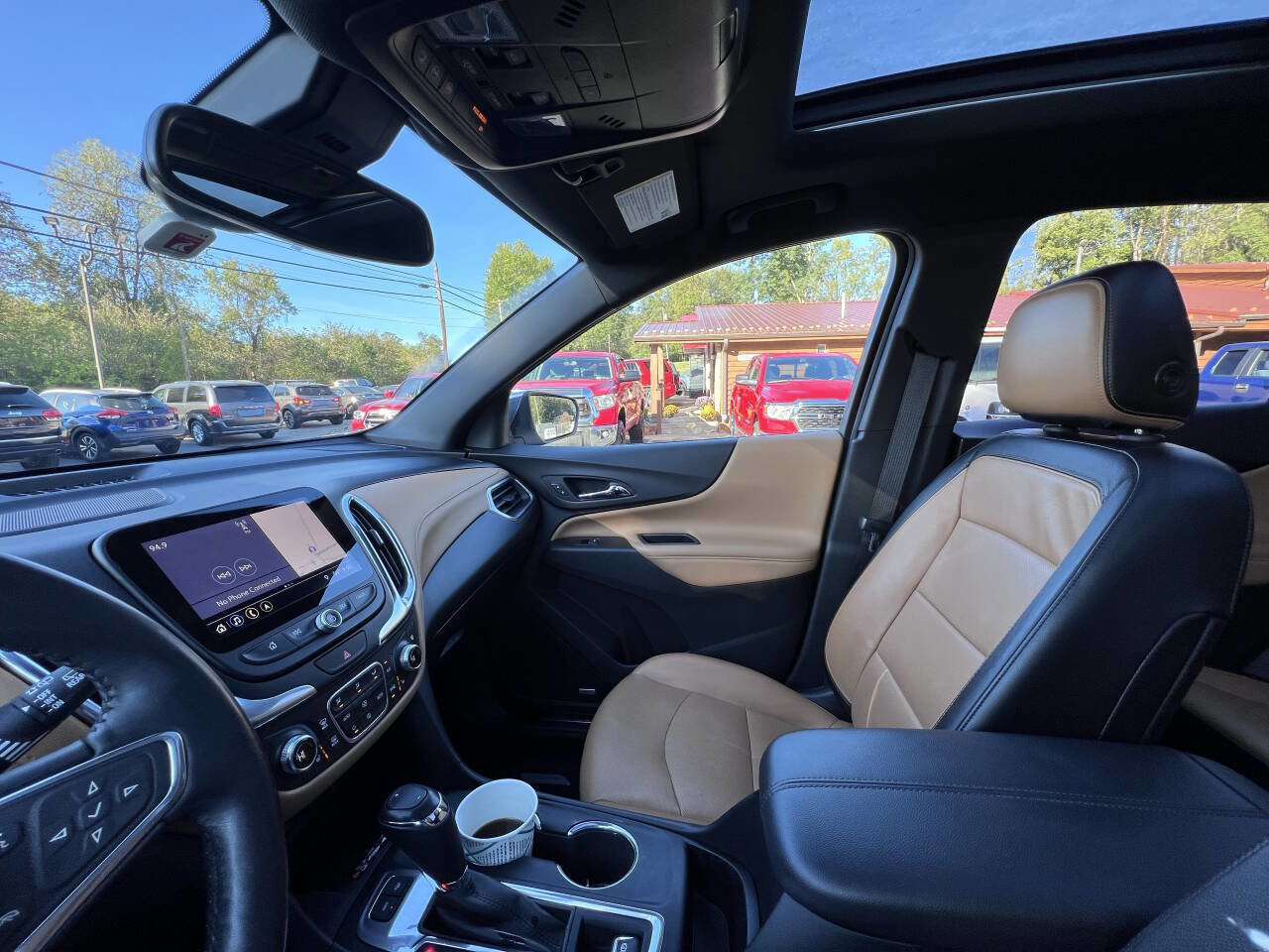 Used 2019 Chevrolet Equinox Premier image 23