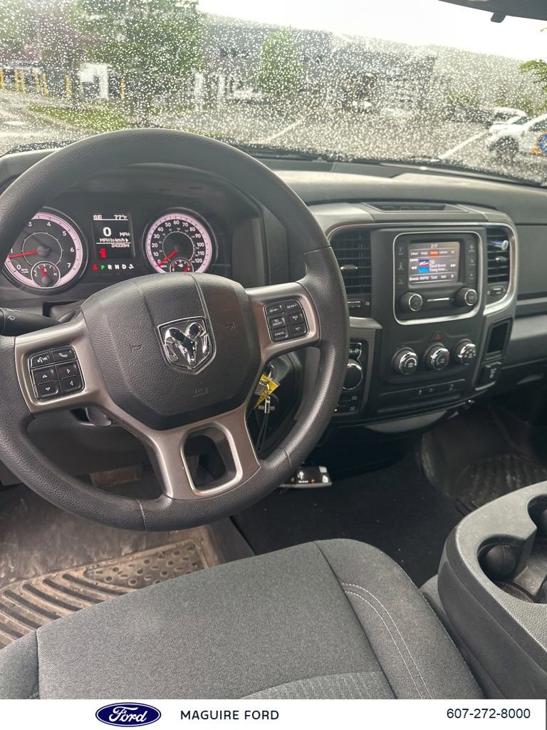 Used 2022 RAM 1500 Classic Warlock AWD/4WD image 15